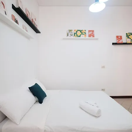 Tuscolana Station - 10 Minutes From Metro A Apartment *